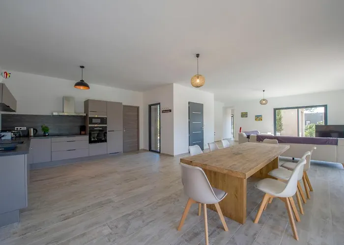 Calme Luxueuse Et Proche Saint-cyprien Vila *